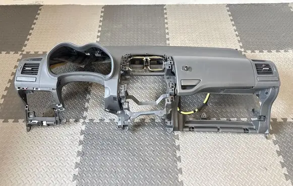Toyota Auris 150 Dashboard 553024201002 5584402210 5584402180