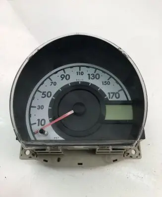 Toyota Aygo AB10 Speedometer (instrument cluster) 838000H012A