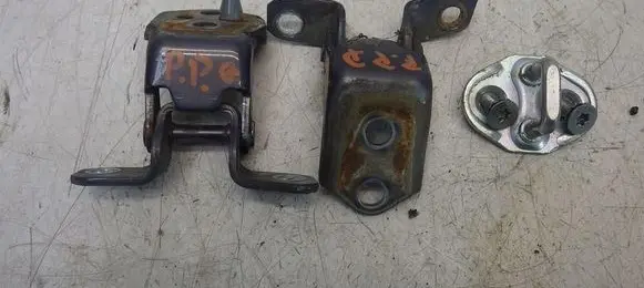 Mazda 6 Front door hinge set 
