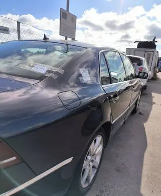 Volkswagen Phaeton Rear quarter panel 