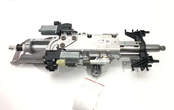 BMW 5 G30 G31 Steering wheel axle 7045022