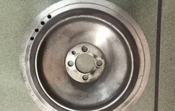 Opel Vectra C Crankshaft pulley 55210310 310360HZ