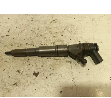 BMW 5 E60 E61 Fuel injector 0445110212