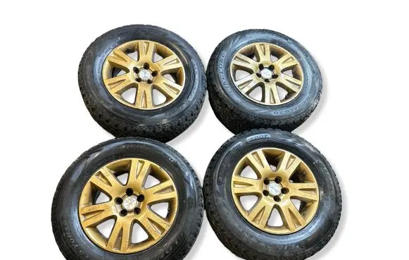 Subaru Legacy R16 alloy rim 