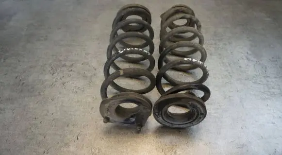 Honda Civic X Rear coil spring