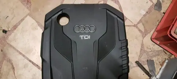 Audi A4 S4 B8 8K Engine cover (trim) 04l103925al