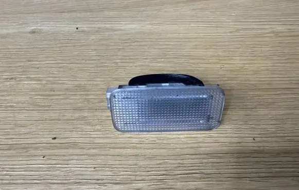 Toyota Auris 150 Front door interior light 8124005041