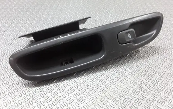 Volvo S60 Electric window control switch