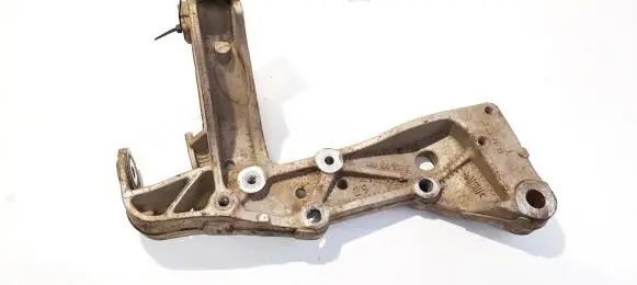 Seat Altea Front lower control arm/wishbone 1k0199296e