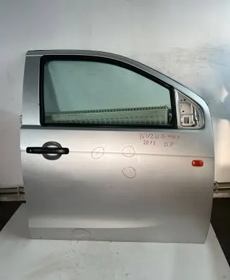 Isuzu D-Max Front door