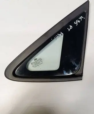 Hyundai ix35 Front vent window/glass (coupe) nr3PT