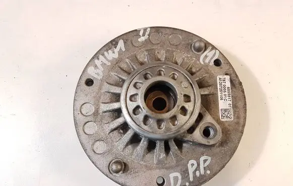 Coil spring mount