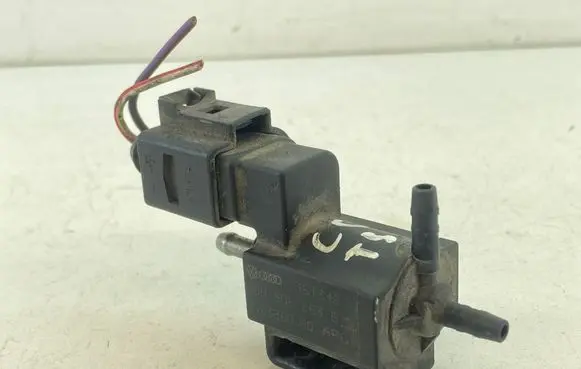 Volkswagen PASSAT CC Turbo solenoid valve 06H906283B 16T342 70328000