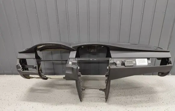 BMW 5 E60 E61 Dashboard 7063255 706325519 7138510