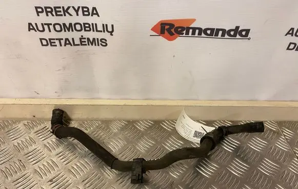 Volkswagen Golf V Engine coolant pipe/hose