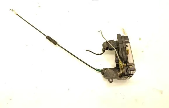 Opel Astra H Front door lock 13210748