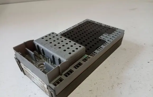 Volvo XC90 Comfort/convenience module 9452553 00W223 9452552