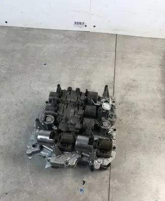 Volkswagen Golf VII Transmission gearbox valve body 0GC325025E OBH325065H