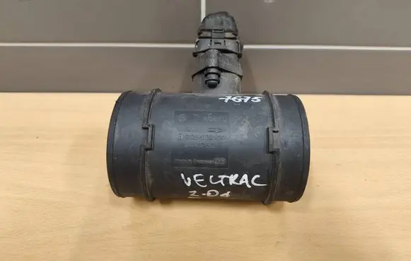 Opel Vectra A Mass air flow meter 0281002479 24437503