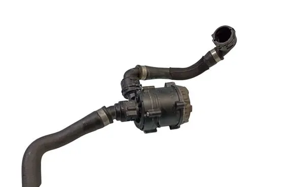 BMW 8 G14 Water pump 11518638237