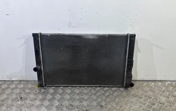 Toyota Auris E180 Coolant radiator MF4221341041 181105