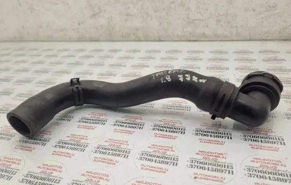 Volkswagen Touran I Engine coolant pipe/hose 1K0122101AA