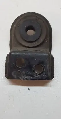 Volvo S40, V40 Radiator mount bracket 925655