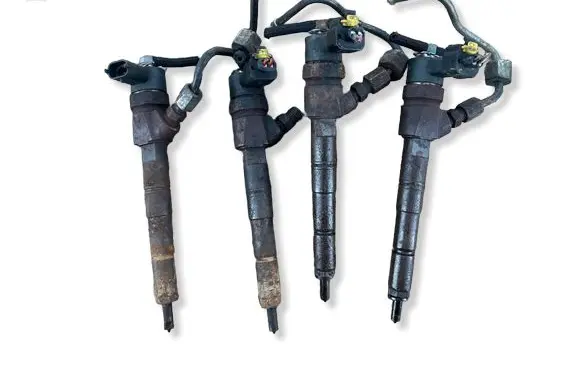 Fiat Doblo Fuel injectors set 0445110299