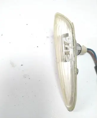 BMW 3 E46 Front fender indicator light 6911371
