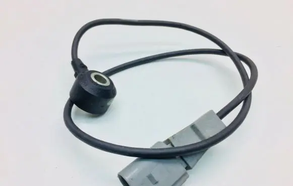Volkswagen New Beetle Detonation knock sensor 07K905377B