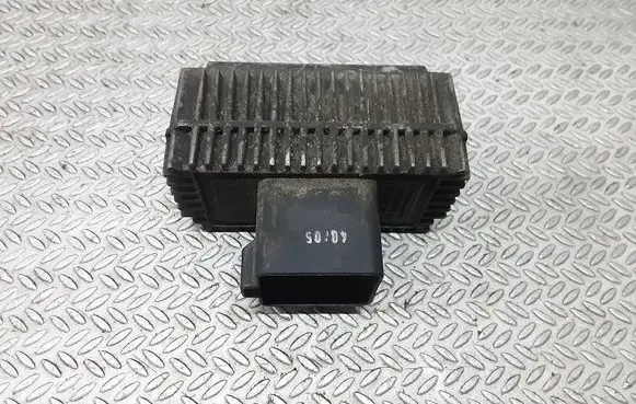 Opel Meriva A Glow plug pre-heat relay 55354141