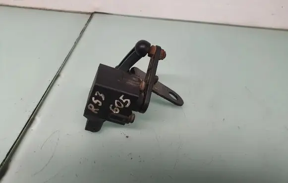 Mini One - Cooper R50 - 53 Headlight/headlamp level sensor 6784698 37146784698