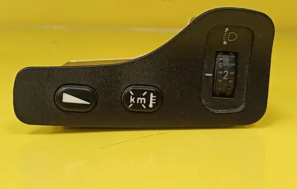 Alfa Romeo 156 Headlight level height control switch 156016309