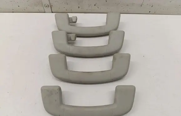 Volkswagen T-Roc A set of handles for the ceiling 2G0857607 2G0857643
