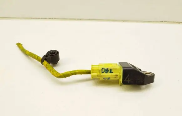 Subaru Outback Airbag deployment crash/impact sensor 98237AG000 764818P6C