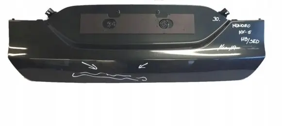 Ford Mondeo MK V Tailgate trim