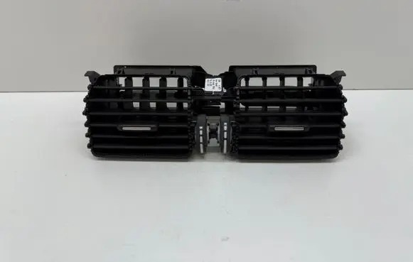 Volvo XC60 Dash center air vent grill 1006806 06777