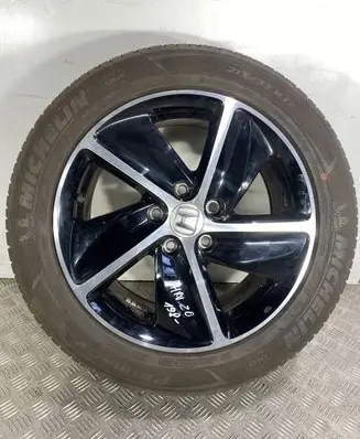 Honda HR-V R17 alloy rim T7A17070D