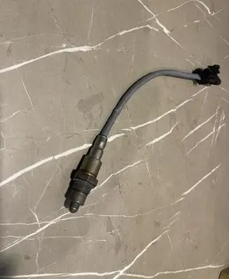 Citroen C5 Aircross Lambda probe sensor 9813838380