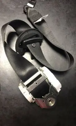 BMW X3 E83 Front seatbelt 34003071B