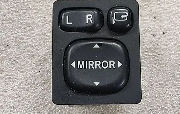 Toyota RAV 4 (XA30) Wing mirror switch 183575