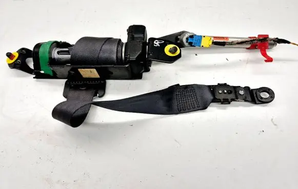 Volvo S60 Front seatbelt 8626240