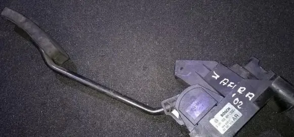 Opel Zafira A Accelerator throttle pedal 0281002299 90581216ar