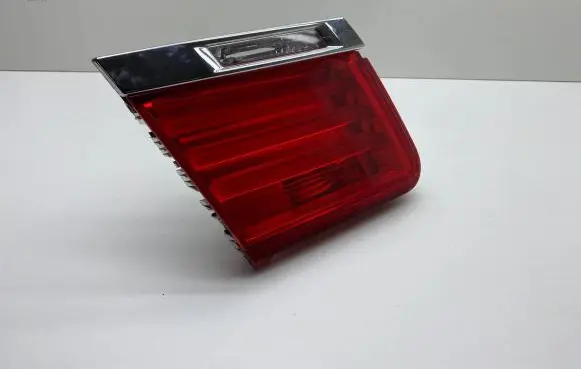 BMW 7 F01 F02 F03 F04 Tailgate rear/tail lights 7182205