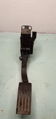 Ford Focus Accelerator throttle pedal 6PV00864101 4m519f836ah