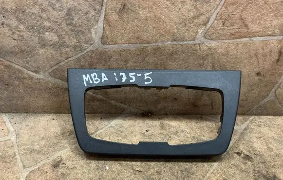 BMW 3 F30 F35 F31 Other interior part 9218531