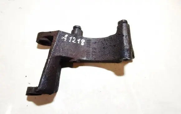 Lancia Thema Engine mounting bracket 98418385