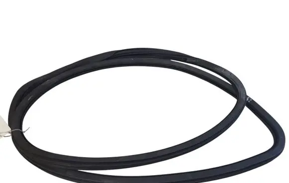 Seat Altea Front door rubber seal 5P0867365F