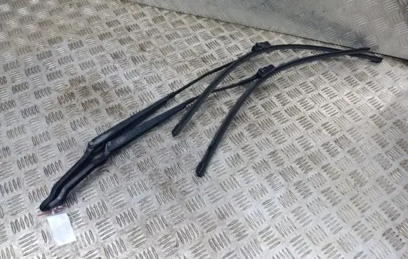 Renault Espace - Grand espace IV Front wiper blade arm