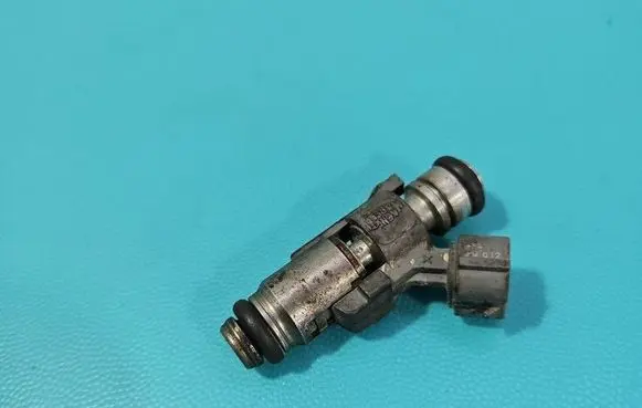Peugeot 207 Fuel injector IPM012 IMPRK1581364